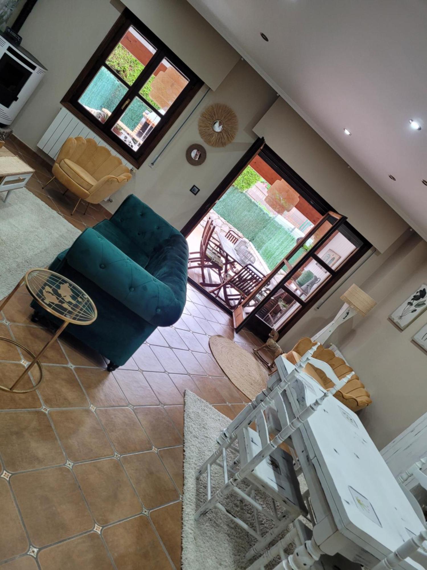 Vivienda Vacacional Casa Borbolla โคลอมเบรส ภายนอก รูปภาพ